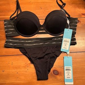 Brand New Beach Bunny Bikini. Top S.  Bottoms XS
